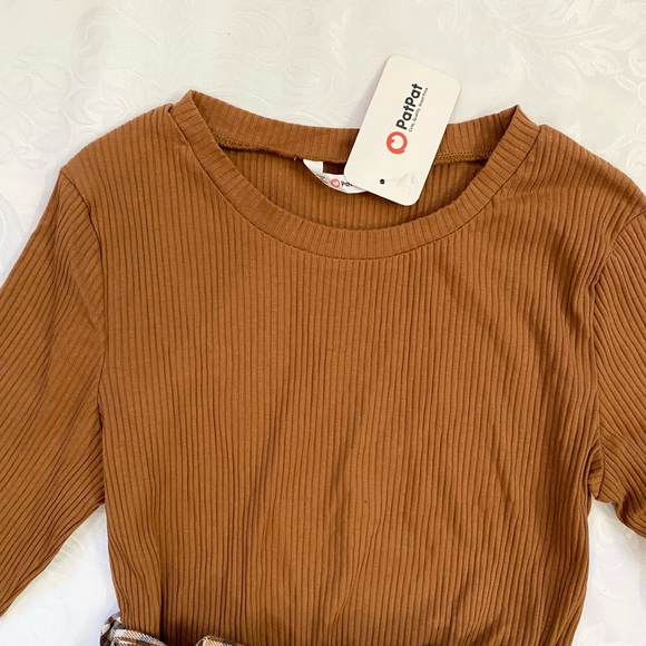 Women Ribbed Spliced Brown Plaid Belted Dresses and Long-sleeve Colorblock Tops - Picture 8 of 9